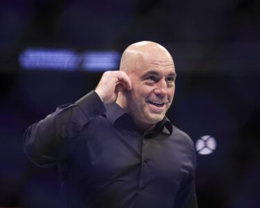 Joe Rogan Se anuncia el equipo de comentaristas para el UFC 3111