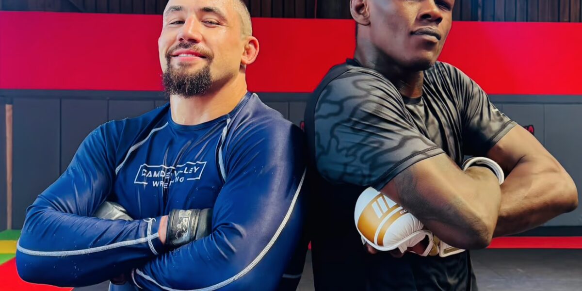 Screen Shot 2025 01 13 at 16.27.10 VIDEO: Israel Adesanya y Robert Whittaker entrenan juntos